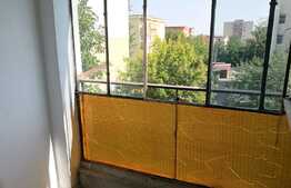 De vanzare garsoniera, 28 mp, etaj intermediar, zona strazii Parang