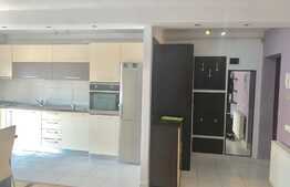 Apartament 2 camere 50 mp, loc de parcare, zona strazii Eroilor!