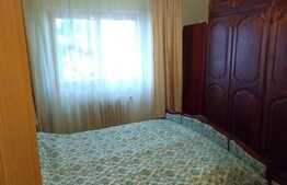 Apartament 3 camere, 65 mp, decomandat, zona strazii Bucuresti 