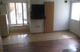 3 camere, imobil de tip casa, 2 terase, 2 parcari, gradina 58 mp, pod amenajat! Zona strazii Corneliu Coposu