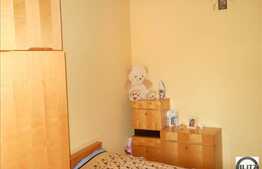 Strada Horea, 2 camere, semidecomandat, recent renovat!