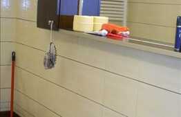 Strada Horea, 2 camere, semidecomandat, recent renovat!