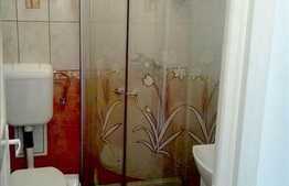 Strada Horea, 2 camere, semidecomandat, recent renovat!