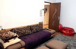 Apartament 3 camere, 68 mp, decomandat, prima inchiriere, mobilat modern, garaj, zona strazii Calea Floresti