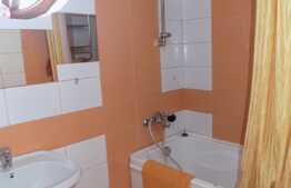 Apartament 3 camere, 60 mp, prima inchiriere, imobil nou, parcare, zona Complex Nora 