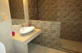 Apartament spatios, 2 camere, finisat modern! Zona strazii Florilor!!