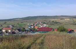 Teren de vanzare 700 mp, front stradal 15 ml, zona strazii Oasului