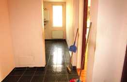 Garsoniera decomandata, 40 mp, zona strazii Eroilor!