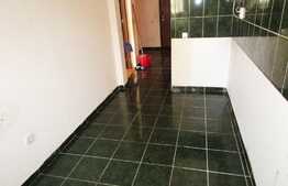 Garsoniera decomandata, 40 mp, zona strazii Eroilor!