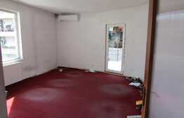 De vanzare casa individuala, 250 mp, teren 400 mp, front stradal 20 ml, zona linistita de case!