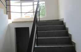 De vanzare casa individuala, 250 mp, teren 400 mp, front stradal 20 ml, zona linistita de case!