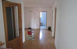 De vanzare casa individuala, 250 mp, teren 400 mp, front stradal 20 ml, zona linistita de case!