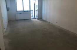 Apartament 2 camere, semifinisat, etaj intermediar, zona Vivo