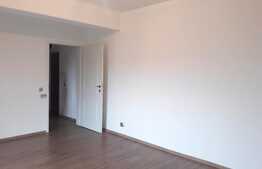 Apartament 1 camera, 50 mp, decomandat, prima inchiriere, zona Taietura Turcului