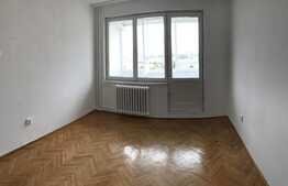 Apartament 2 camere, 39 mp, etaj intermediar, zona Piata Hermes