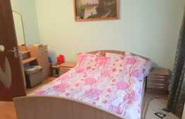 Apartament 3 camere, 90 mp, decomandat, zona strazii Bucuresti