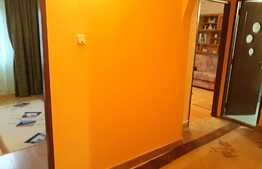 Apartament 3 camere, 90 mp, decomandat, zona strazii Bucuresti