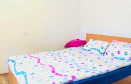 Apartament 2 camere, imobil tip casa-vila, 54 mp, zona USAMV