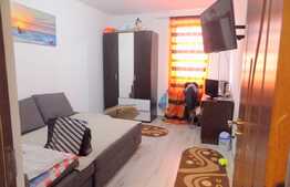 Apartament 3 camere, decomandat, 75 mp, loc de parcare!