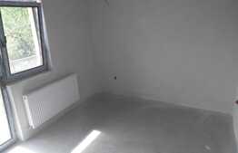 Apartament in casa tip duplex, 92 mp, panorama, 2 locuri de parcare, zona strazii Uliului