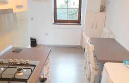 Apartament cu 2 camere, 65 mp, curte interioara, parcare, zona Piata 14 Iulie