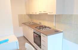 Apartament cu 2 camere, 65 mp, curte interioara, parcare, zona Piata 14 Iulie