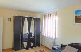 Casa individuala, 100 mp, 825 mp teren, zona Dezmir