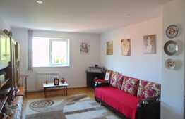 Casa individuala, 100 mp, 825 mp teren, zona Dezmir