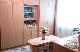 Apartament 2 camere, 35 mp, zona strazii Parang