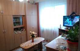 Apartament 2 camere, 35 mp, zona strazii Parang
