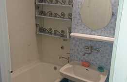 Apartament 2 camere, etaj intermediar, zona strazii Parang