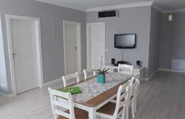 Apartament 3 camere, 66 mp, A.C. parcare, mobilat modern, zona Farmec