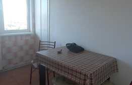 Apartament 2 camere, 57 mp, decomandat, balcon, zona strazii Bucuresti