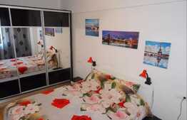 Apartament 2 camere, 48 mp, balcon, parcare, mobilat modern, zona Viva City