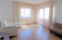 Garsoniera decomandata, 42 mp, parcare, zona strazii Stejarului!