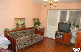 2 cam, 52 mp + curte comuna!