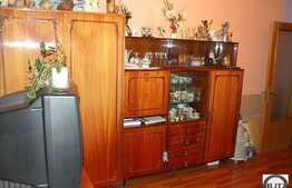 2 cam, 52 mp + curte comuna!