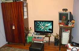 2 cam, 52 mp + curte comuna!