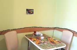 Apartament 3 camere, 67 mp, decomandat, parcare, zona strazii Castanilor