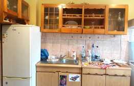 Apartament 3 camere, 67 mp, decomandat, parcare, zona strazii Castanilor