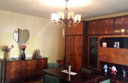 Apartament 3 camere, 67 mp, decomandat, parcare, zona strazii Castanilor