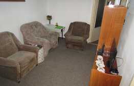 Apartament cu 2 camere, decomandat, 56 mp, garaj, zona Gradini Manastur