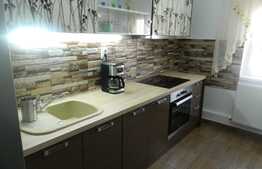 Apartament 3 camere, 70 mp, decomandat, mobilat modern, zona UMF