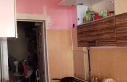 Casa cuplata de 48 mp, teren 126 mp, front 11 ml, zona semicentrala