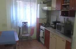 Apartament 3 camere, etaj intermediar, zona strazii Aurel Vlaicu!