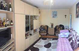 Garsoniera 23 mp + balcon inchis, zona strazii Fabricii de Zahar