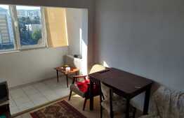 Apartament 4 camere, 76.60 mp, decomandat, etaj intermediar, zona Piata Flora!