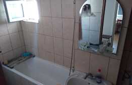 Apartament 4 camere, 76.60 mp, decomandat, etaj intermediar, zona Piata Flora!