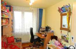 Apartament cu 3 camere, decomandat, 53 mp, zona Parcul Babes