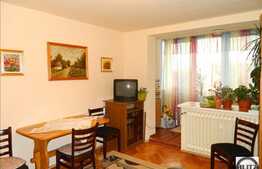 Apartament cu 3 camere, decomandat, 53 mp, zona Parcul Babes